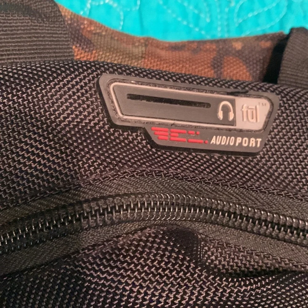 Ful Backpack - Picture 2 of 4